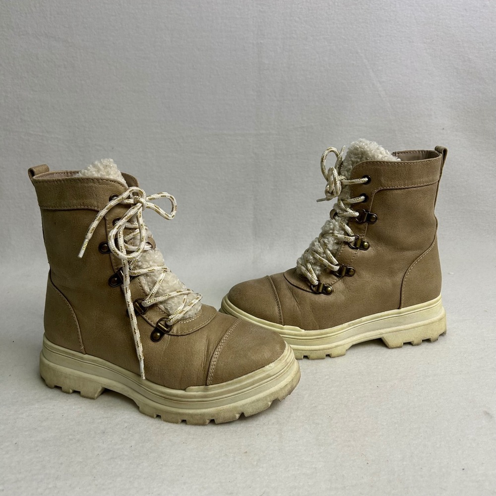 Winter Cozy Art Class Girls Size 2 Tan Faux‎ Fur Trim Lace Up Combat Boots 6069